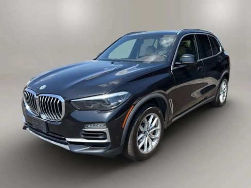 Used 2019 BMW X5 xDrive40i w/ Convenience Package AWD/4WD image 3