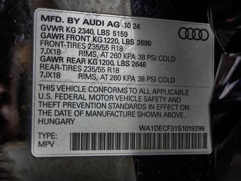 Used 2025 Audi Q3 2.0T Premium AWD/4WD image 43