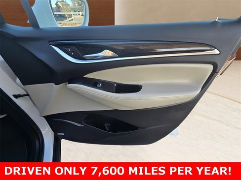 Used 2018 Buick Enclave Premium image 64
