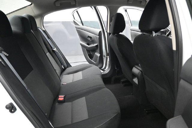 Used 2025 Nissan Sentra SV FWD image 18