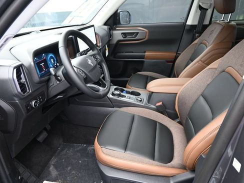 New 2025 Ford Bronco Sport Outer Banks w/ Outer Banks Tech Package+ AWD/4WD image 14