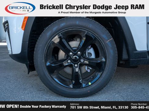 New 2026 Jeep Grand Cherokee Limited w/ Limited Altitude Package image 36