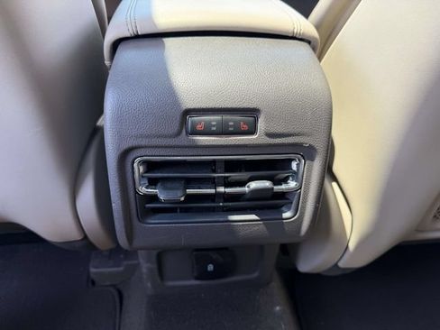 Used 2022 Lincoln Corsair AWD w/ Premium Package image 14