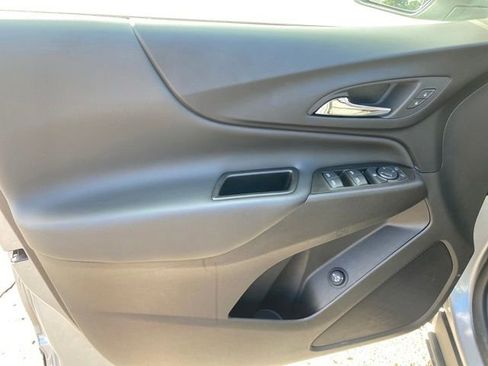 Certified 2024 Chevrolet Equinox LT image 15