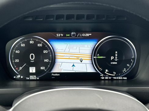 Certified 2022 Volvo XC90 T8 R-Design w/ Advanced Package image 28