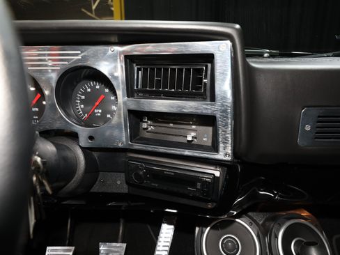 Used 1987 Chevrolet Blazer 4WD image 60