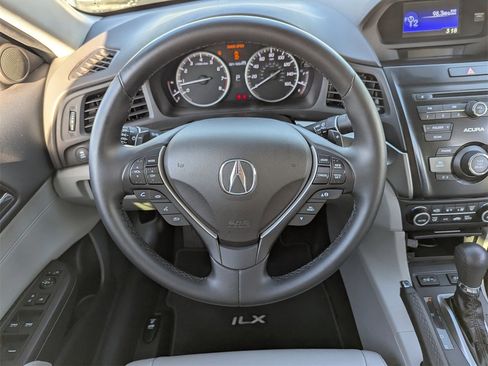Certified 2018 Acura ILX image 25