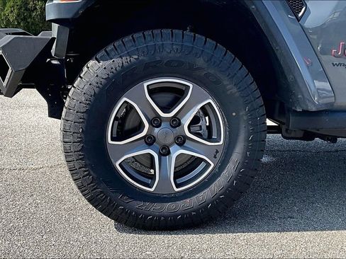 Used 2021 Jeep Wrangler Unlimited Rubicon AWD/4WD image 8