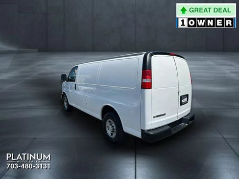 Used 2020 Chevrolet Express 2500 w/ Communications Package RWD image 8