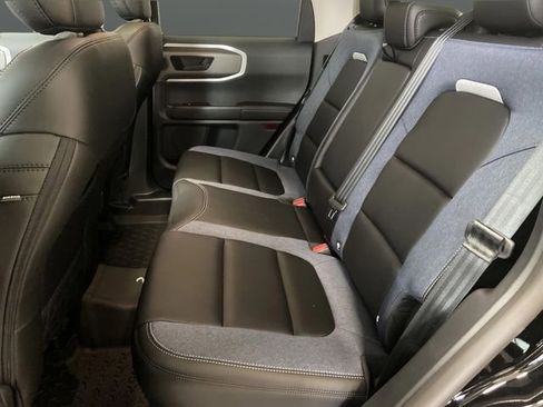 New 2025 Ford Bronco Sport Outer Banks w/ Outer Banks Tech Package+ image 32