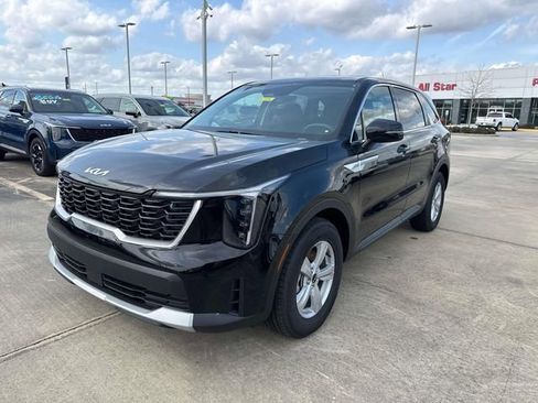 New 2026 Kia Sorento LX FWD image 3