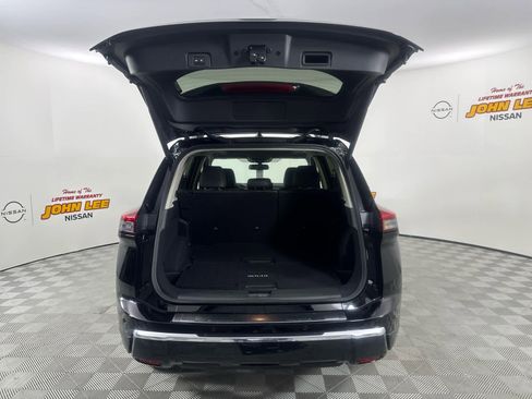New 2026 Nissan Rogue Platinum w/ Platinum Premium Package image 5