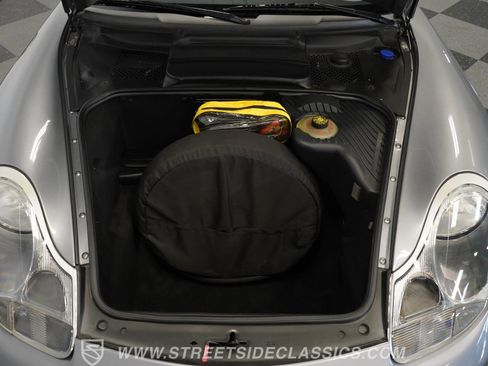 Used 2004 Porsche Boxster S image 4