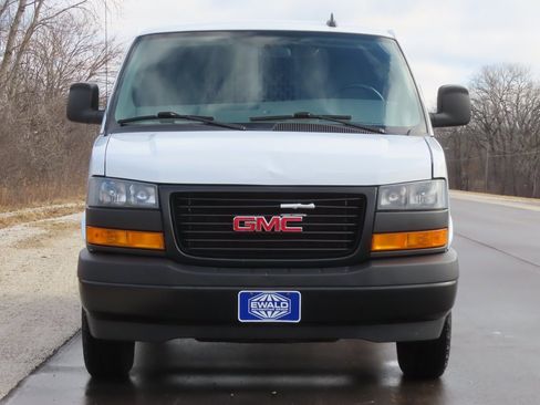 Used 2023 GMC Savana 2500 w/ Driver Convenience Package image 14