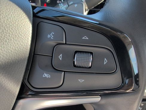 Used 2023 Buick Enclave Avenir w/ Avenir Technology Package image 30