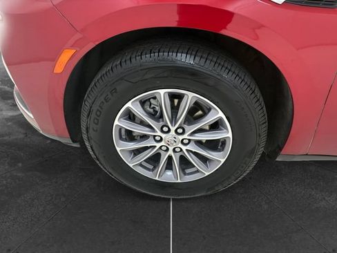 Used 2023 Buick Enclave Premium AWD/4WD image 9