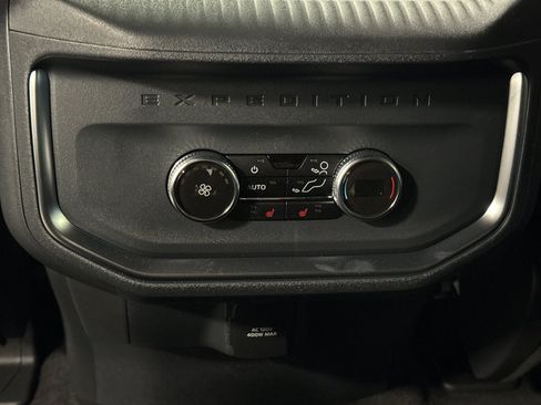 New 2026 Ford Expedition Tremor image 28