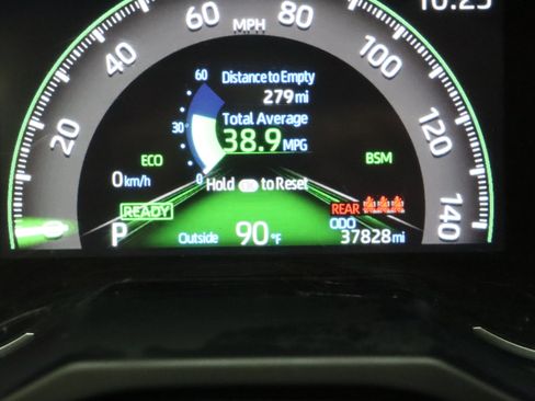 Certified 2025 Toyota RAV4 XLE Premium AWD/4WD image 40