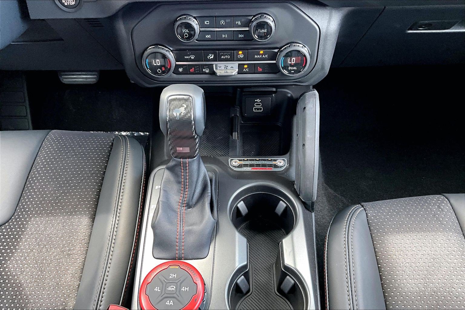 New 2026 Ford Bronco Raptor AWD/4WD image 24