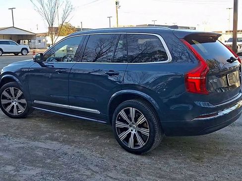 Used 2025 Volvo XC90 B6 Ultra w/ Protection Package Premier AWD/4WD image 6