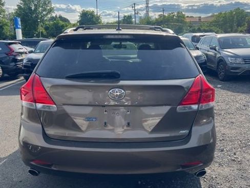Used 2011 Toyota Venza AWD w/ Comfort Pkg image 4