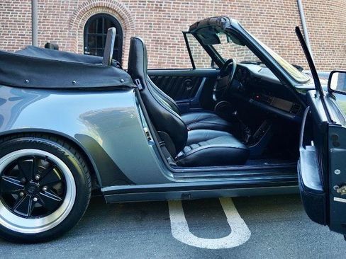 Used 1987 Porsche 911 Carrera RWD image 79