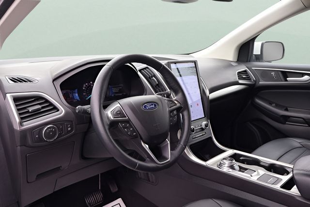 Used 2023 Ford Edge SEL w/ Convenience Package AWD/4WD image 11