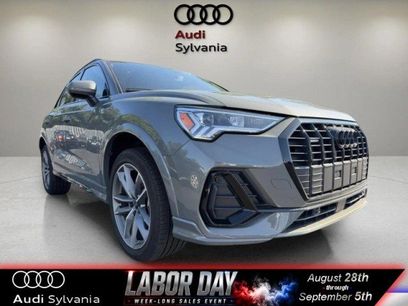 Certified 2025 Audi Q3 2.0T Premium w/ Convenience Package