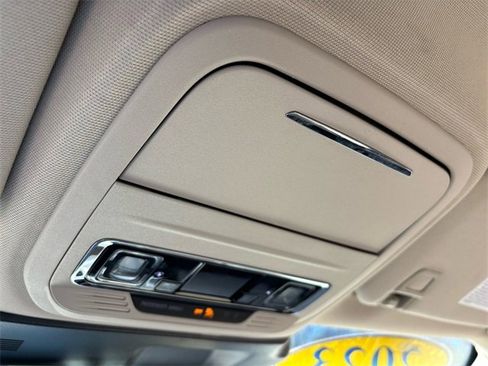 Used 2023 Lincoln Corsair Reserve w/ Jet Appearance Package image 35