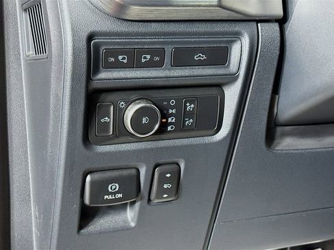 Certified 2022 Ford F150 Lariat w/ Equipment Group 502A High image 10