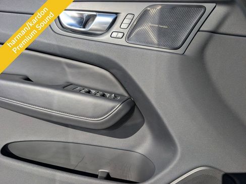 Used 2024 Volvo XC60 T8 Plus w/ Protection Package Premier image 11