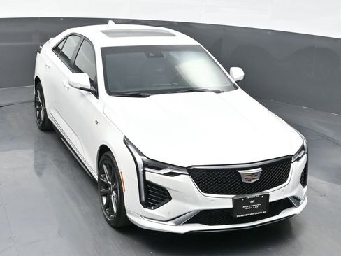 New 2025 Cadillac CT4 Sport image 17