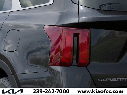 New 2026 Kia Sorento EX image 11