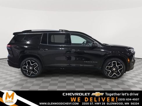 Used 2026 Chevrolet Traverse High Country w/ LPO, Floor Liner Package AWD/4WD image 1