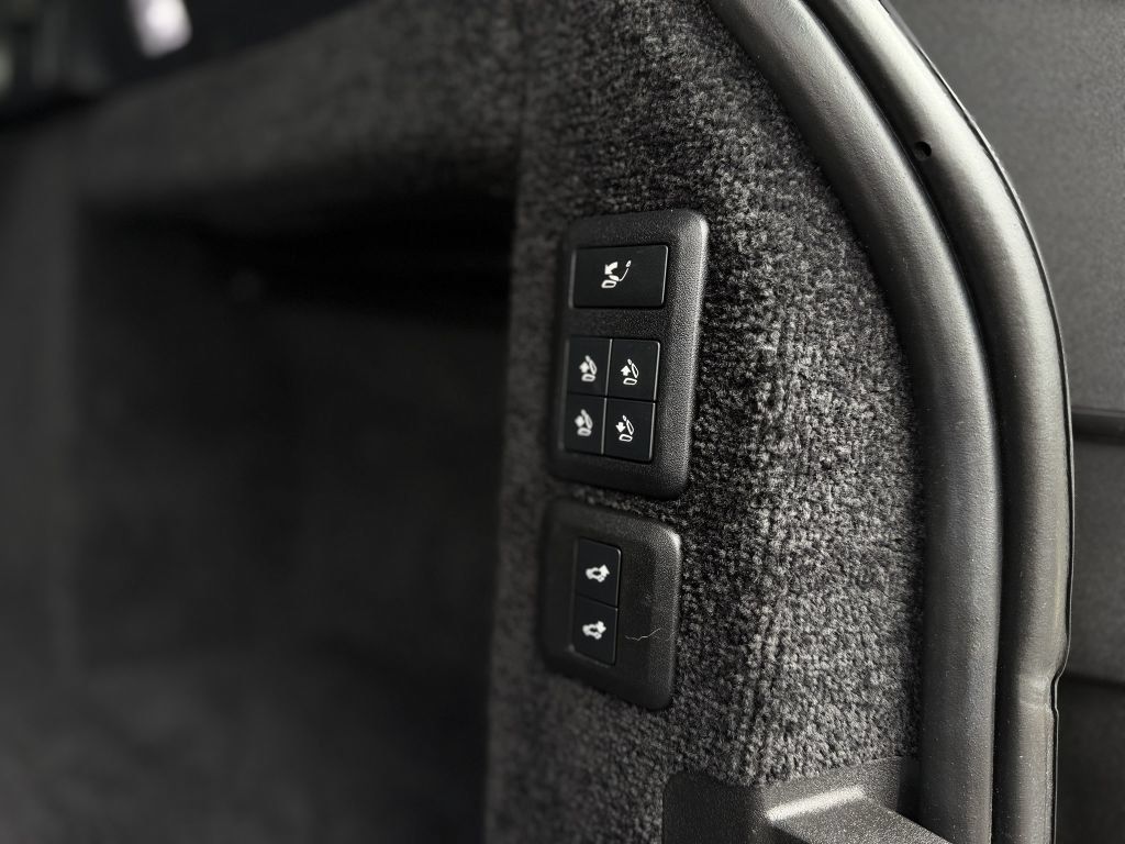 Used 2018 Land Rover Range Rover SV Autobiography Dynamic AWD/4WD image 30
