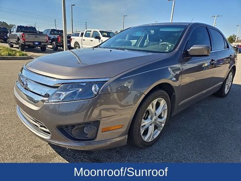 Used 2012 Ford Fusion SE image 3