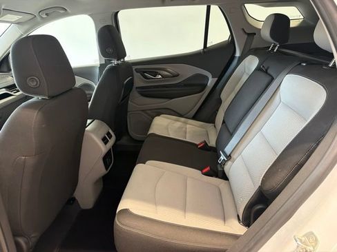 Used 2022 GMC Terrain SLE w/ Driver Convenience Package AWD/4WD image 12