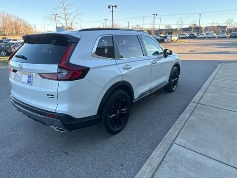 Certified 2023 Honda CR-V Sport Touring image 4