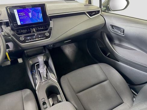 Used 2023 Toyota Corolla LE image 23