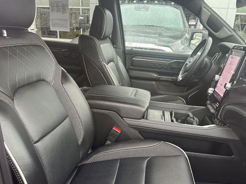 Used 2025 RAM 1500 Limited image 4