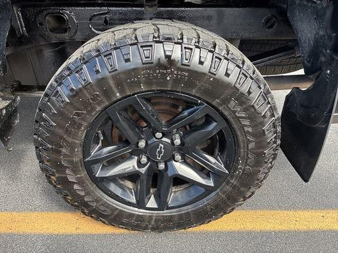 Used 2020 Chevrolet Silverado 1500 LT Trail Boss AWD/4WD image 53