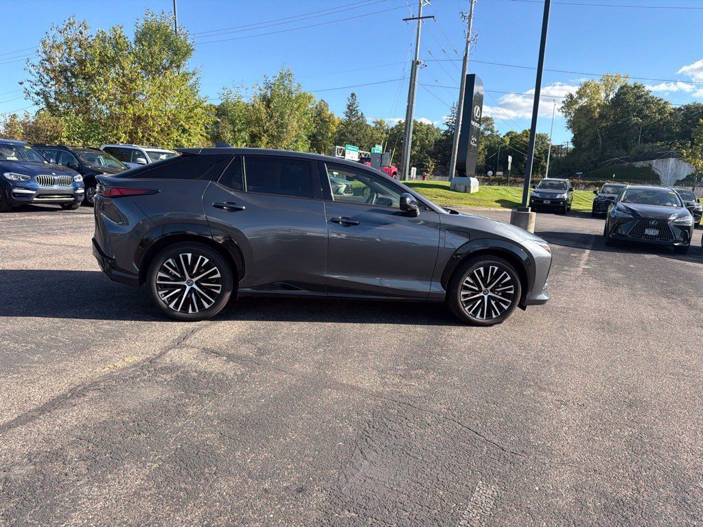 Used 2026 Lexus RZ 350e 2WD w/ Technology Package image 23