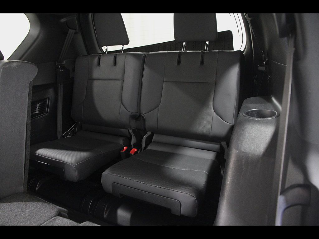 Used 2022 Lexus GX 460 Premium w/ Premium Package AWD/4WD image 21