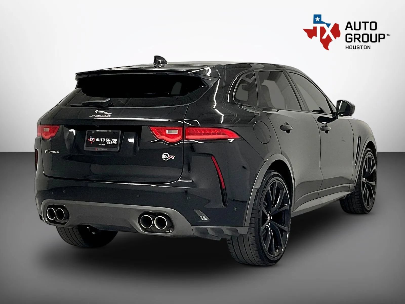 Used 2020 Jaguar F-PACE SVR AWD/4WD image 5
