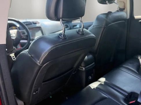 Used 2017 Dodge Journey Crossroad FWD image 18