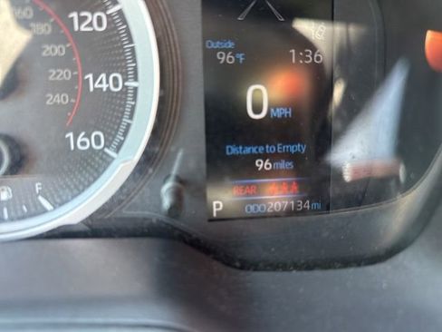 Used 2022 Toyota Corolla SE FWD image 14