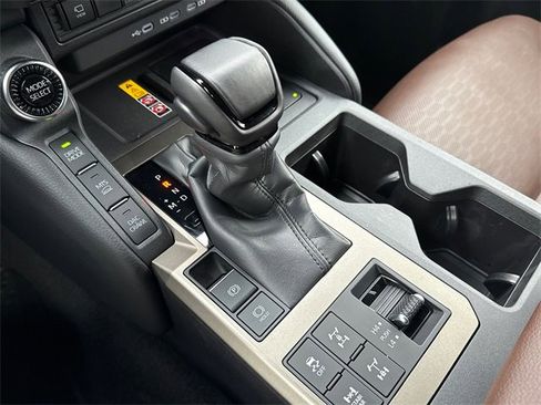 Used 2025 Toyota Land Cruiser w/ Premium Package image 25