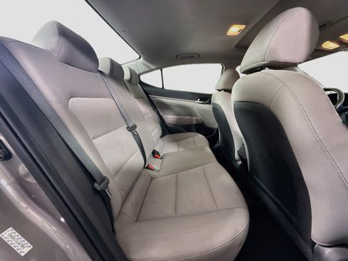 Used 2020 Hyundai Elantra Value Edition FWD image 27