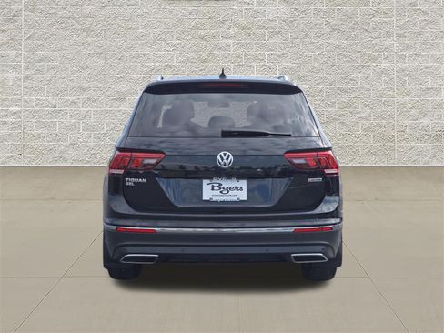 Used 2019 Volkswagen Tiguan SEL AWD/4WD image 6