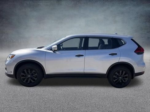Used 2017 Nissan Rogue S AWD/4WD image 11